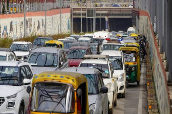प्रगति मैदान टनल का इस्तेमाल करने वाले हो जाएं सावधान! आज घर से जल्दी निकलें वरना मिल सकता है जाम