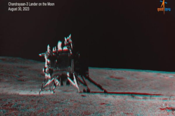 Chandrayaan-3: एक्टिव होंगे प्रज्ञान रोवर और विक्रम लैंडर या धरती पर लौट आएंगे? चंद्रयान-3 का चांद पर क्या है हाल